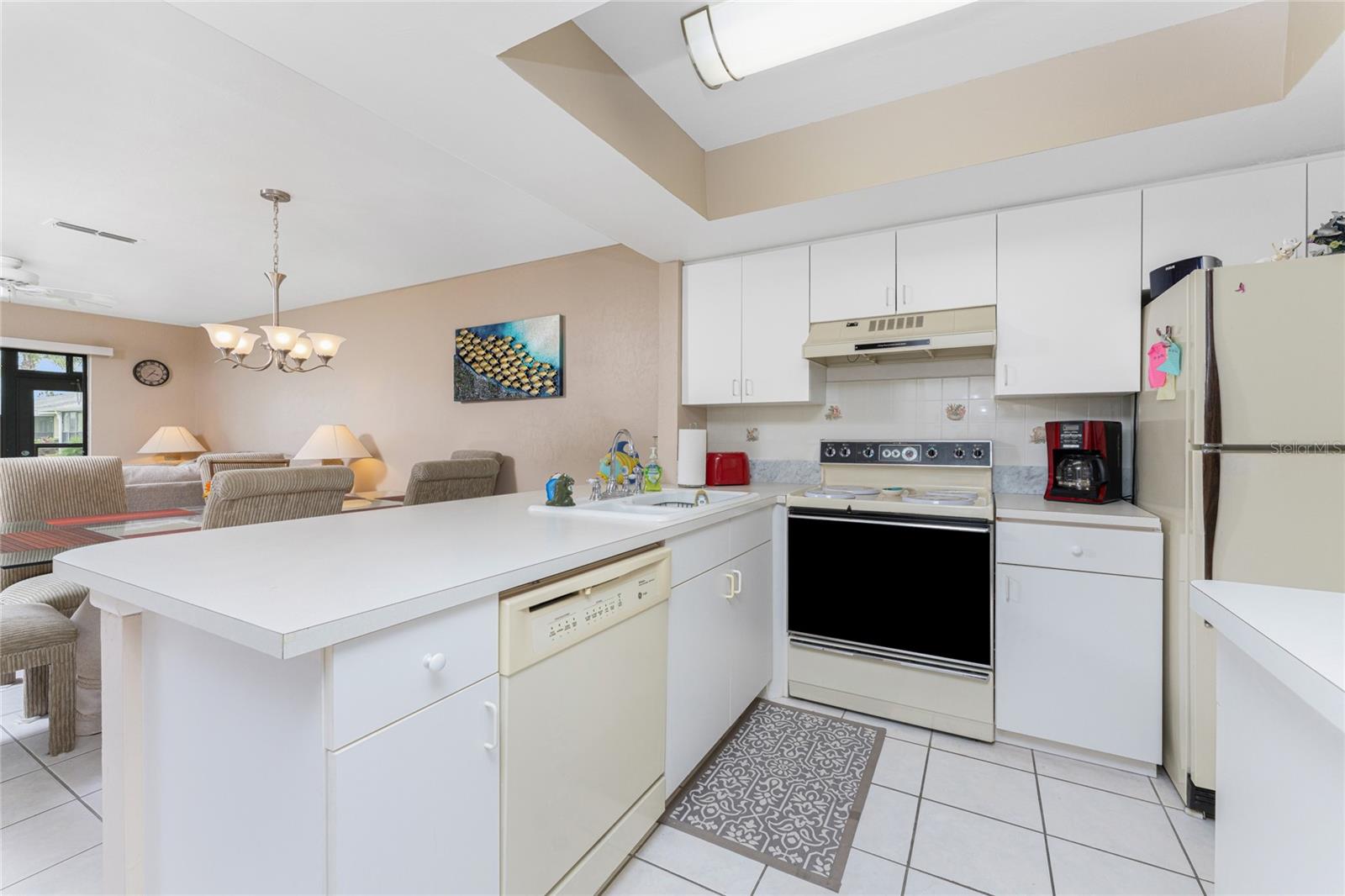 Image 11 of 42 For 25225 Rampart Boulevard 703