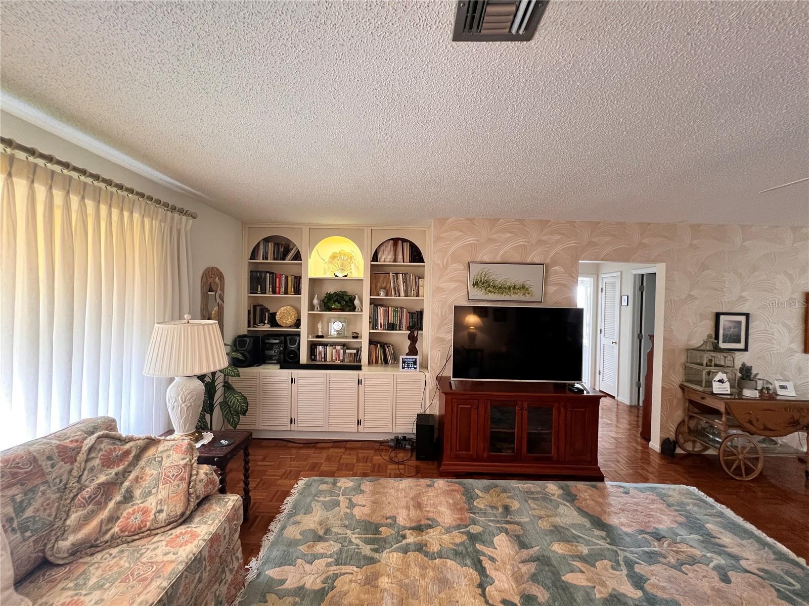 Image 5 of 33 For 1530 San Marino Court