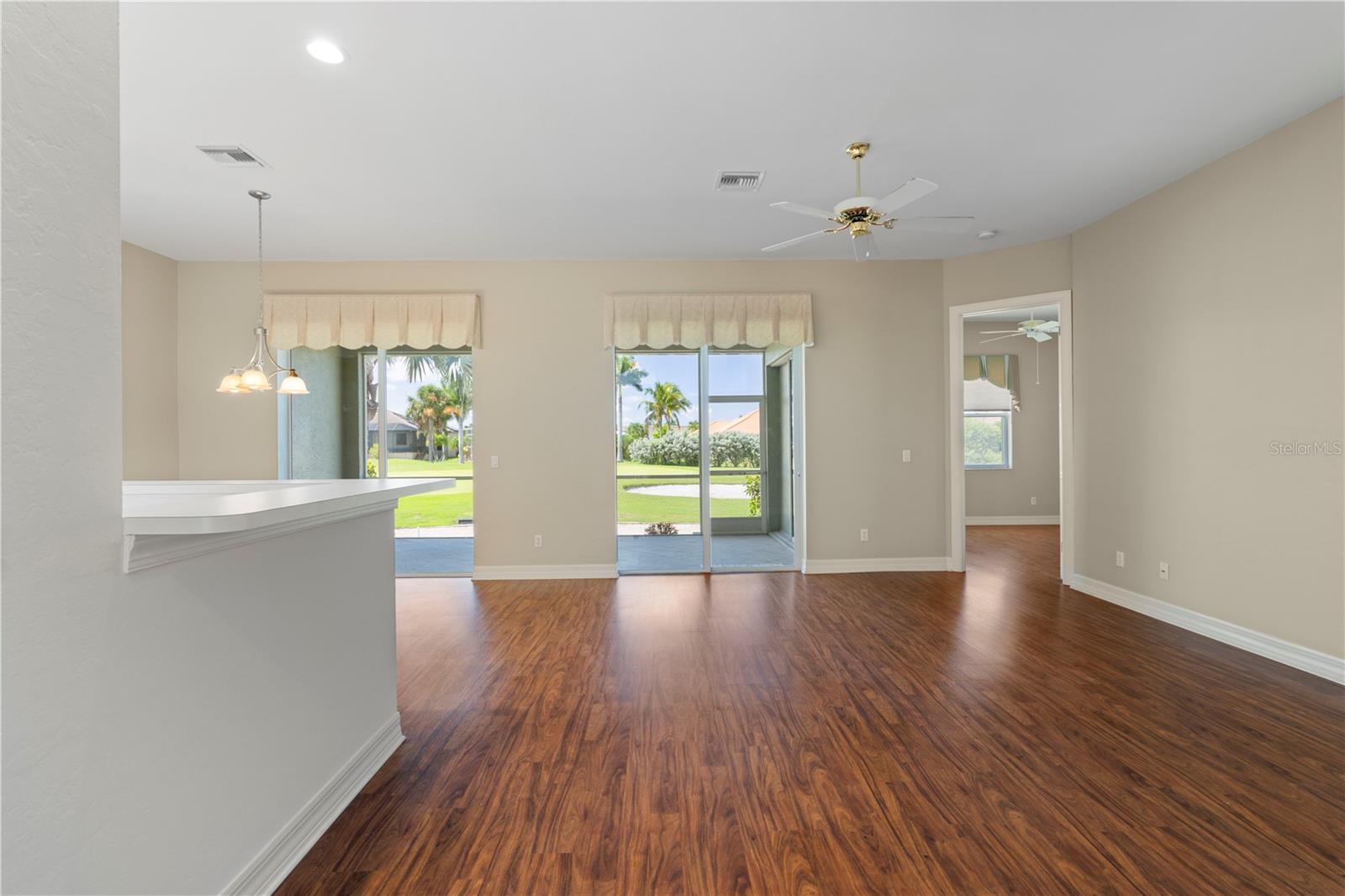 Image 17 of 59 For 1519 Atares Drive 112