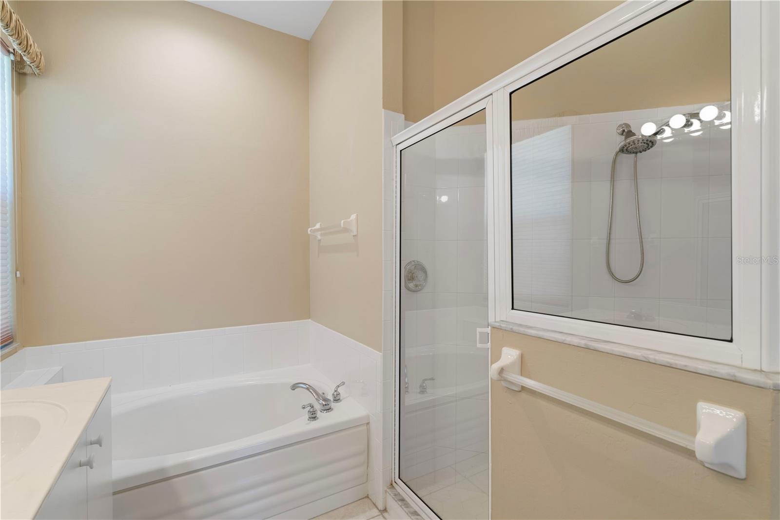 Image 38 of 59 For 1519 Atares Drive 112