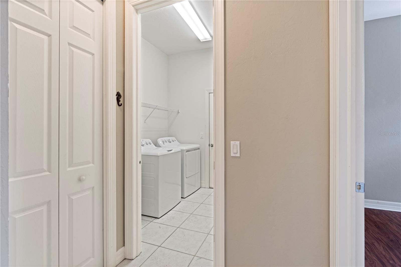 Image 44 of 59 For 1519 Atares Drive 112
