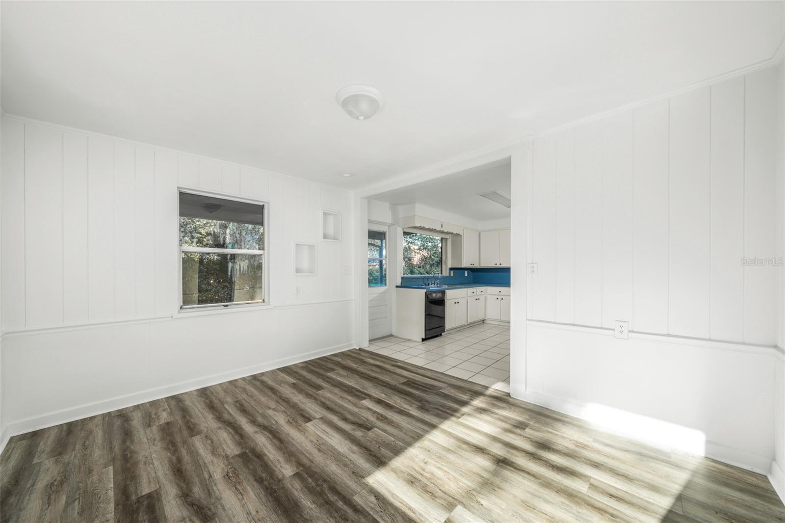 Image 11 of 30 For 1103 Peninsular Drive