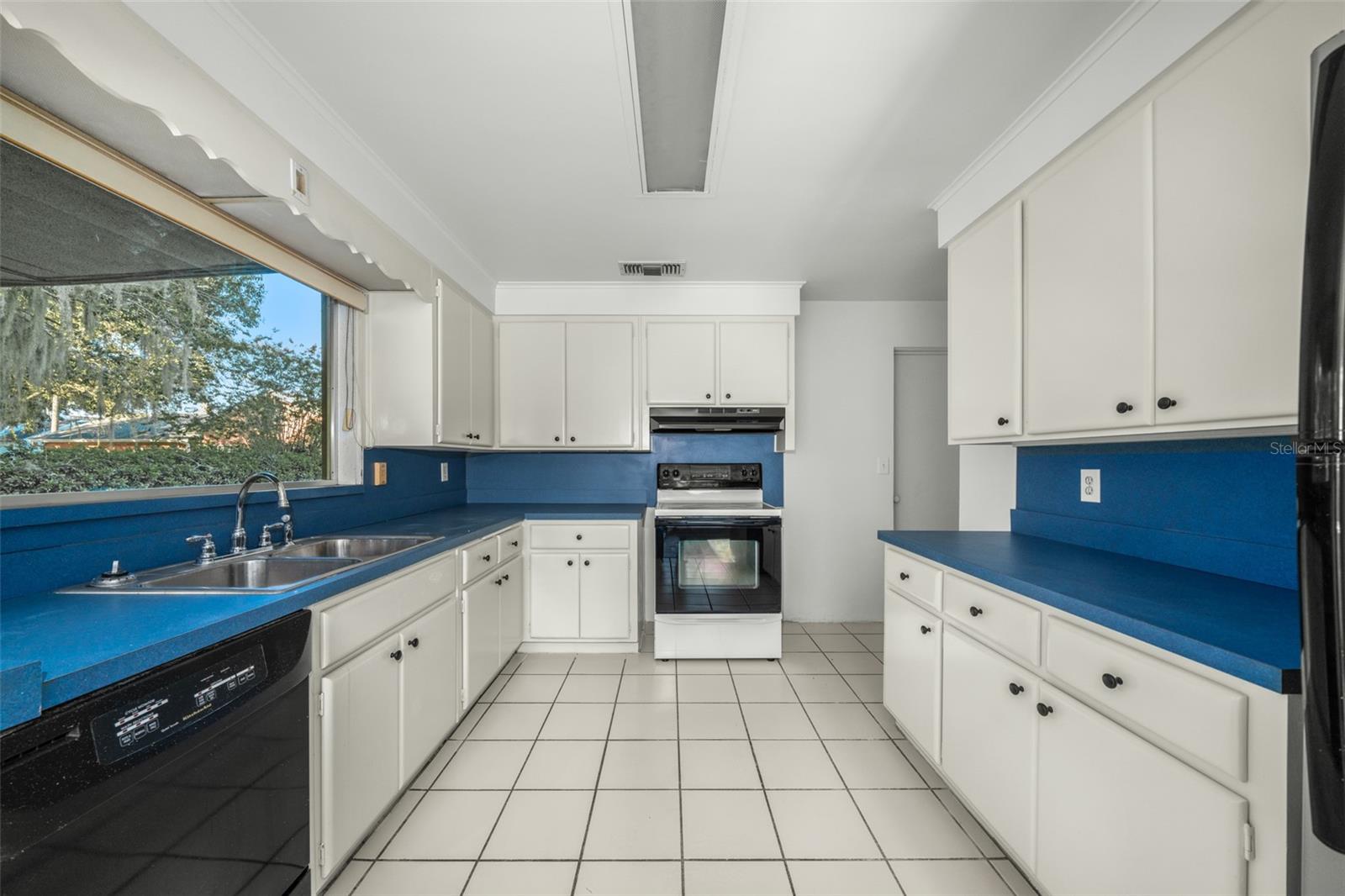 Image 9 of 30 For 1103 Peninsular Drive