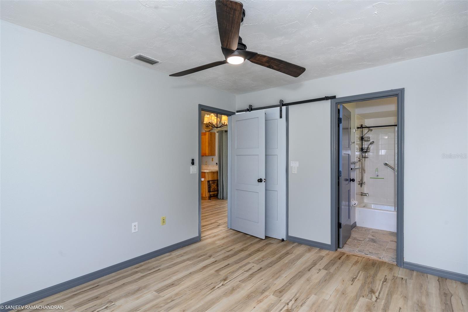 Image 24 of 35 For 11231 Euler Avenue