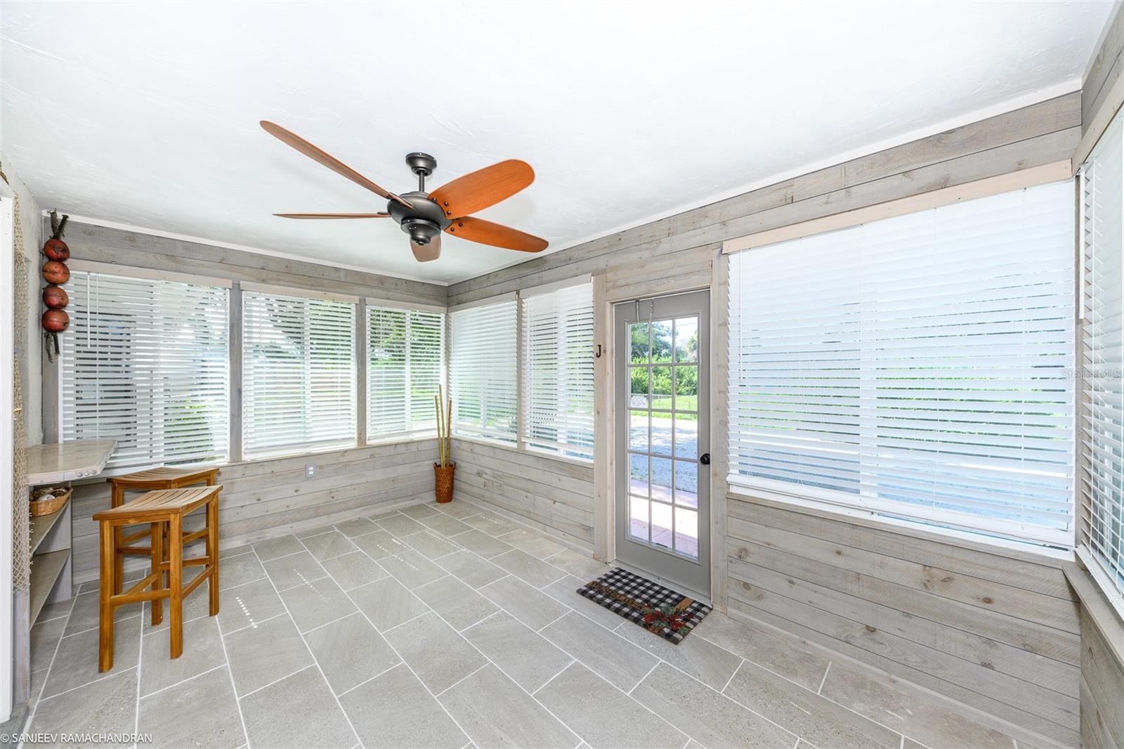 Image 28 of 35 For 11231 Euler Avenue