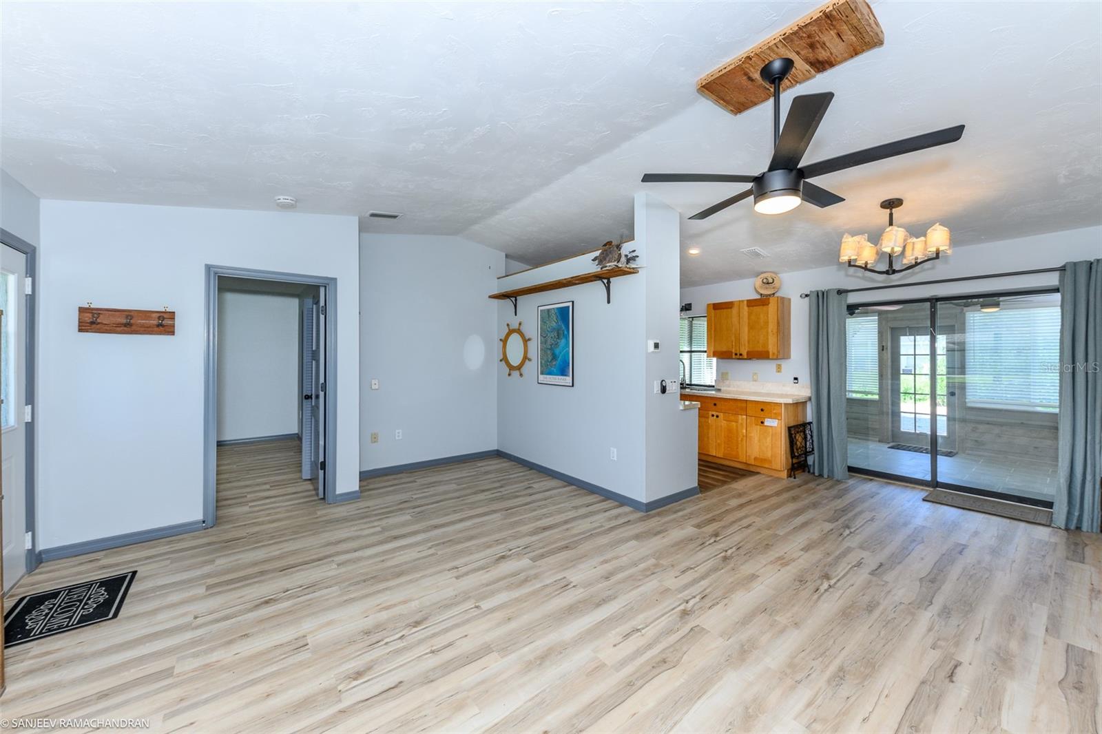 Image 4 of 35 For 11231 Euler Avenue