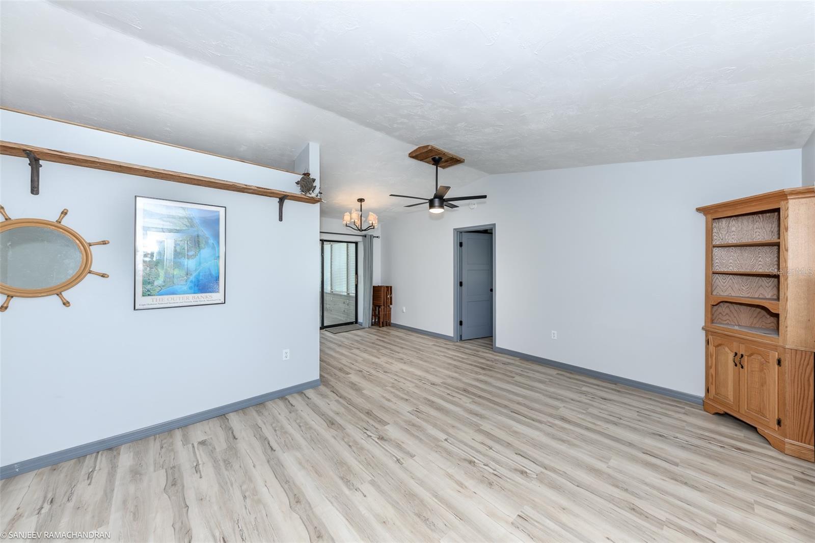 Image 7 of 35 For 11231 Euler Avenue