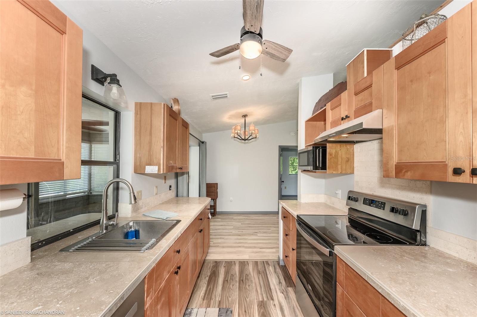 Image 9 of 35 For 11231 Euler Avenue