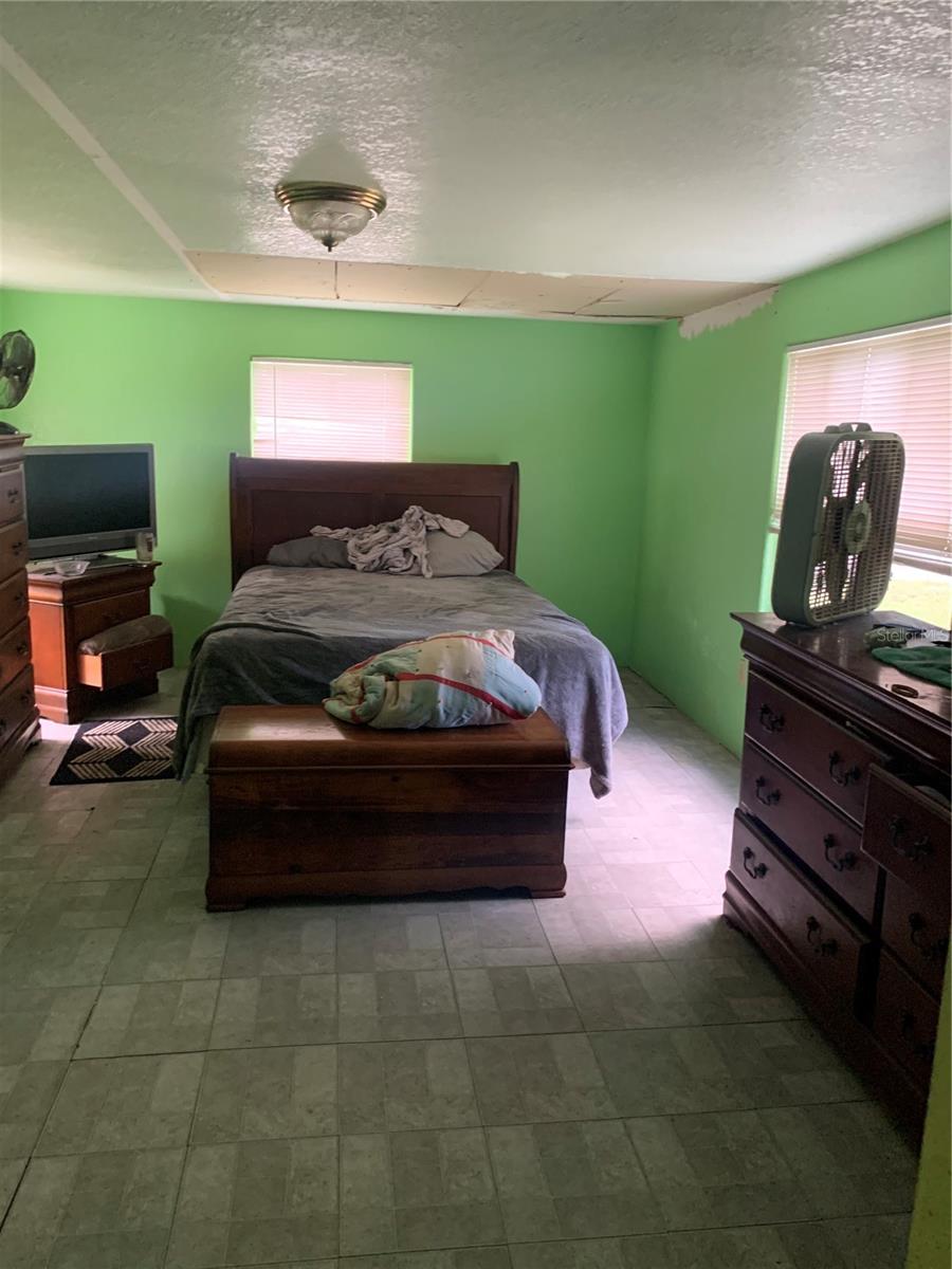 Image 2 of 6 For 4175 Avenue I