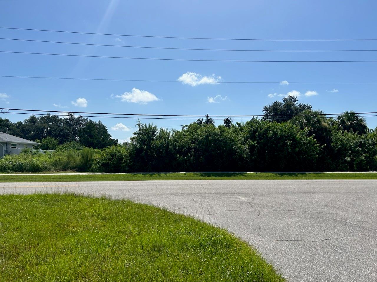 Listing Details for 6382 Spinnaker Boulevard, ENGLEWOOD, FL 34224
