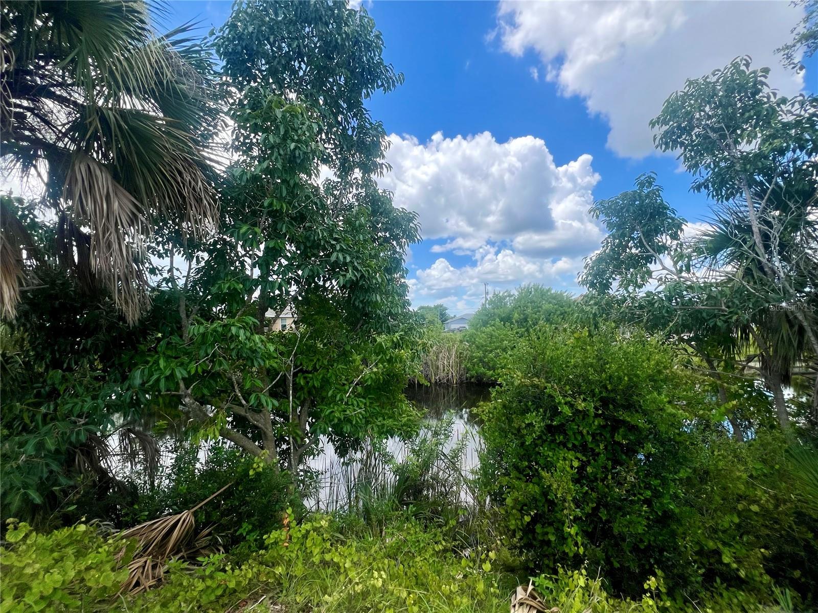 Details for 530 18th Place, CAPE CORAL, FL 33993