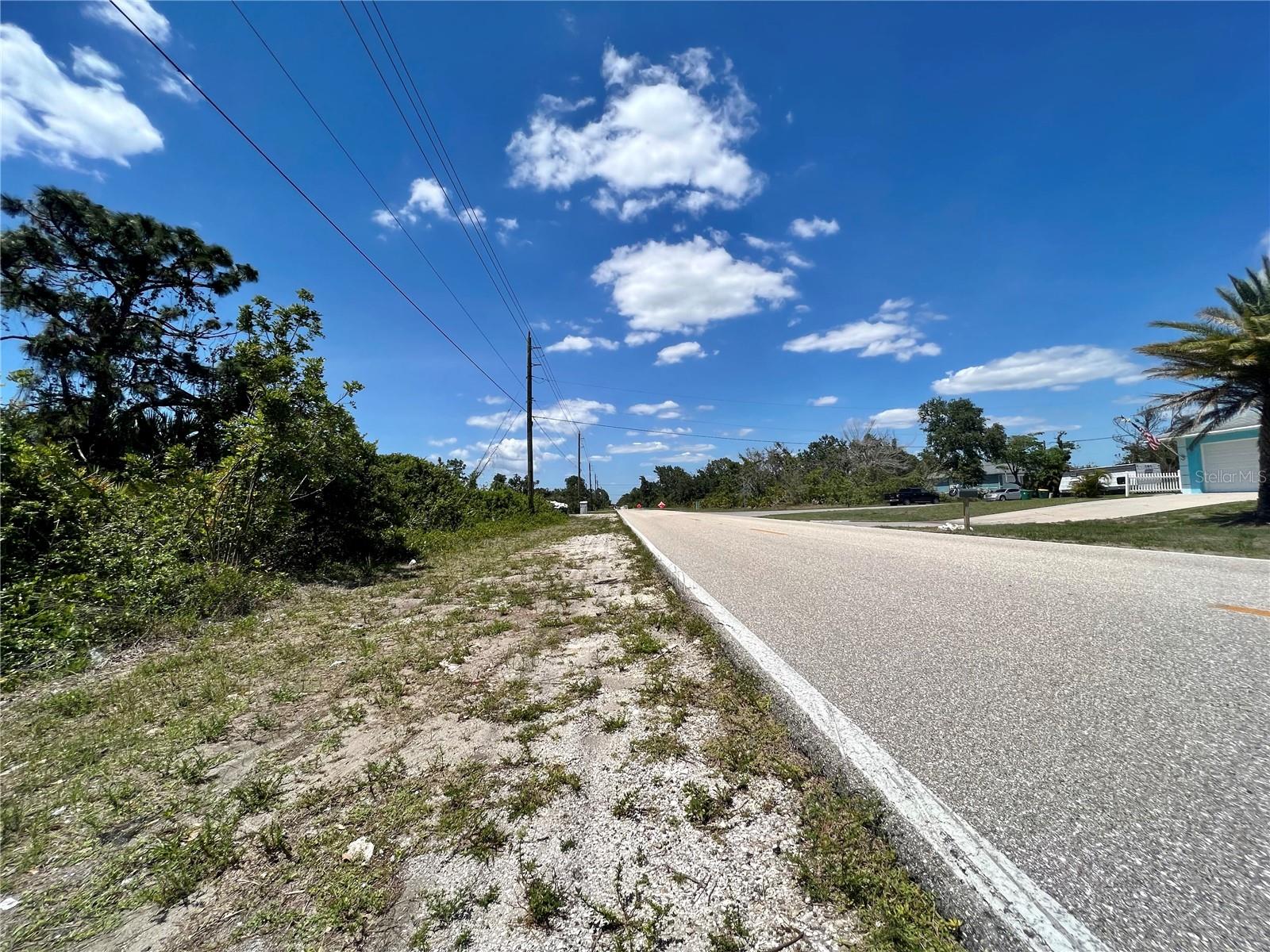Image 2 of 5 For 4267 Gillot Boulevard