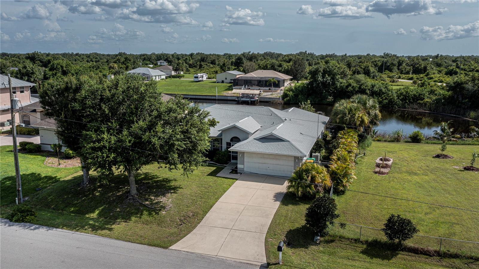 Image 6 of 71 For 27081 Solomon Drive