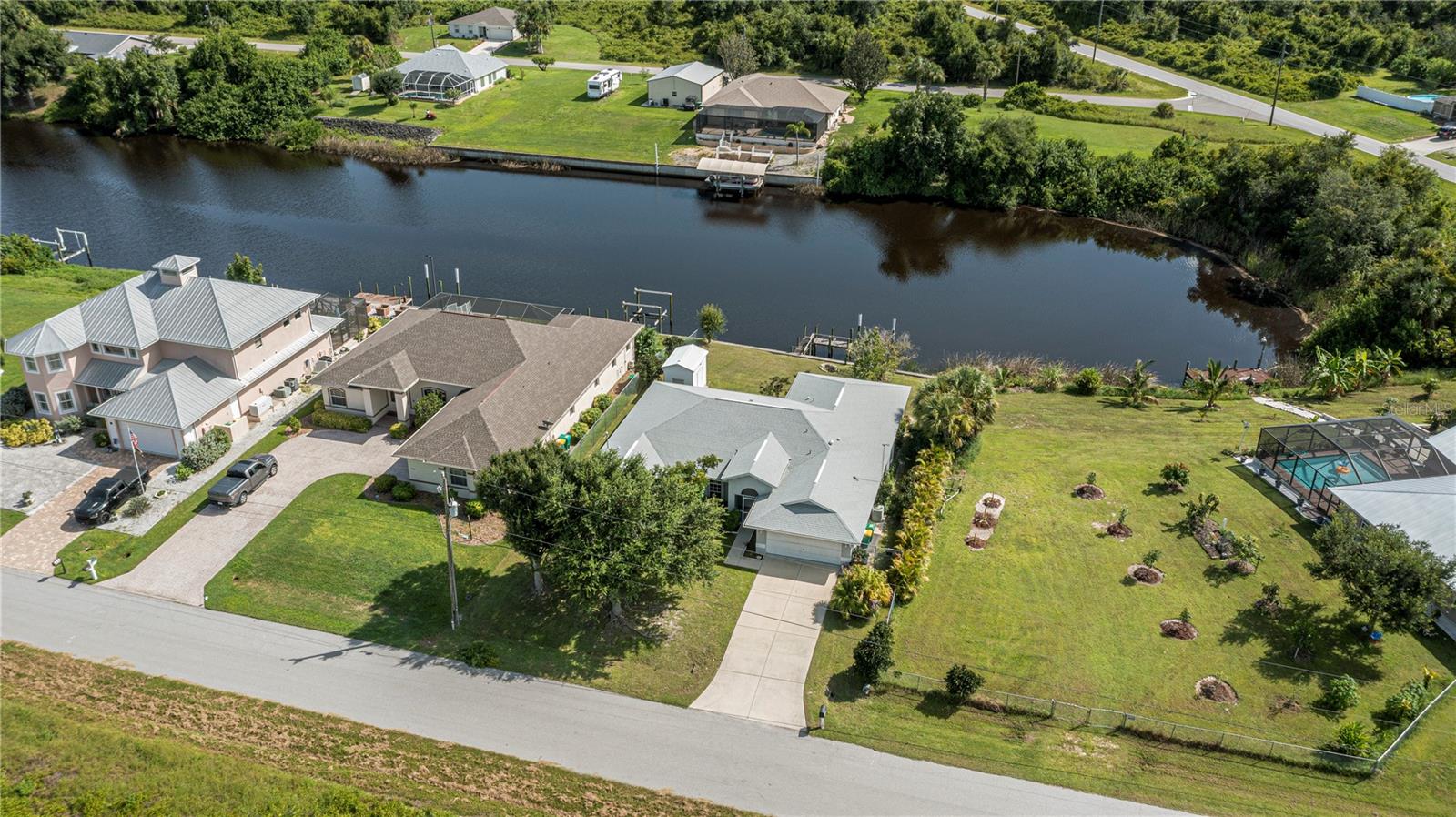 Image 8 of 71 For 27081 Solomon Drive