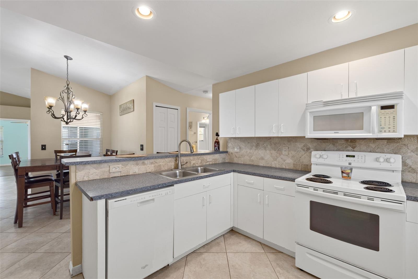 Image 8 of 35 For 4354 20th Avenue