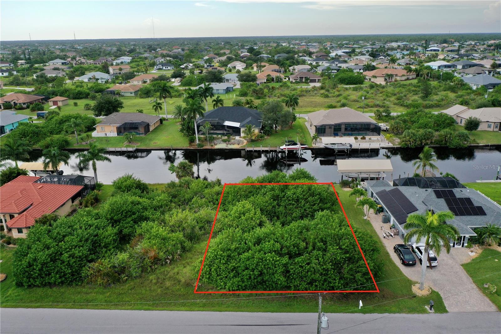 Image 6 of 35 For 9263 Key West Street