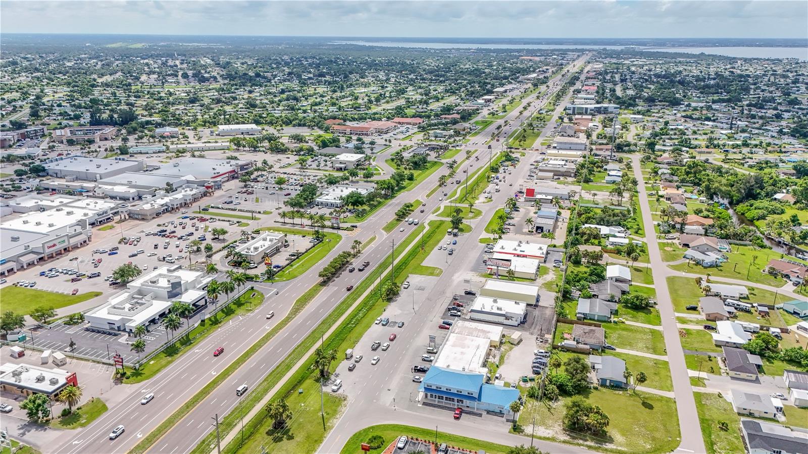 Image 5 of 11 For 3231 Tamiami Trail A-g