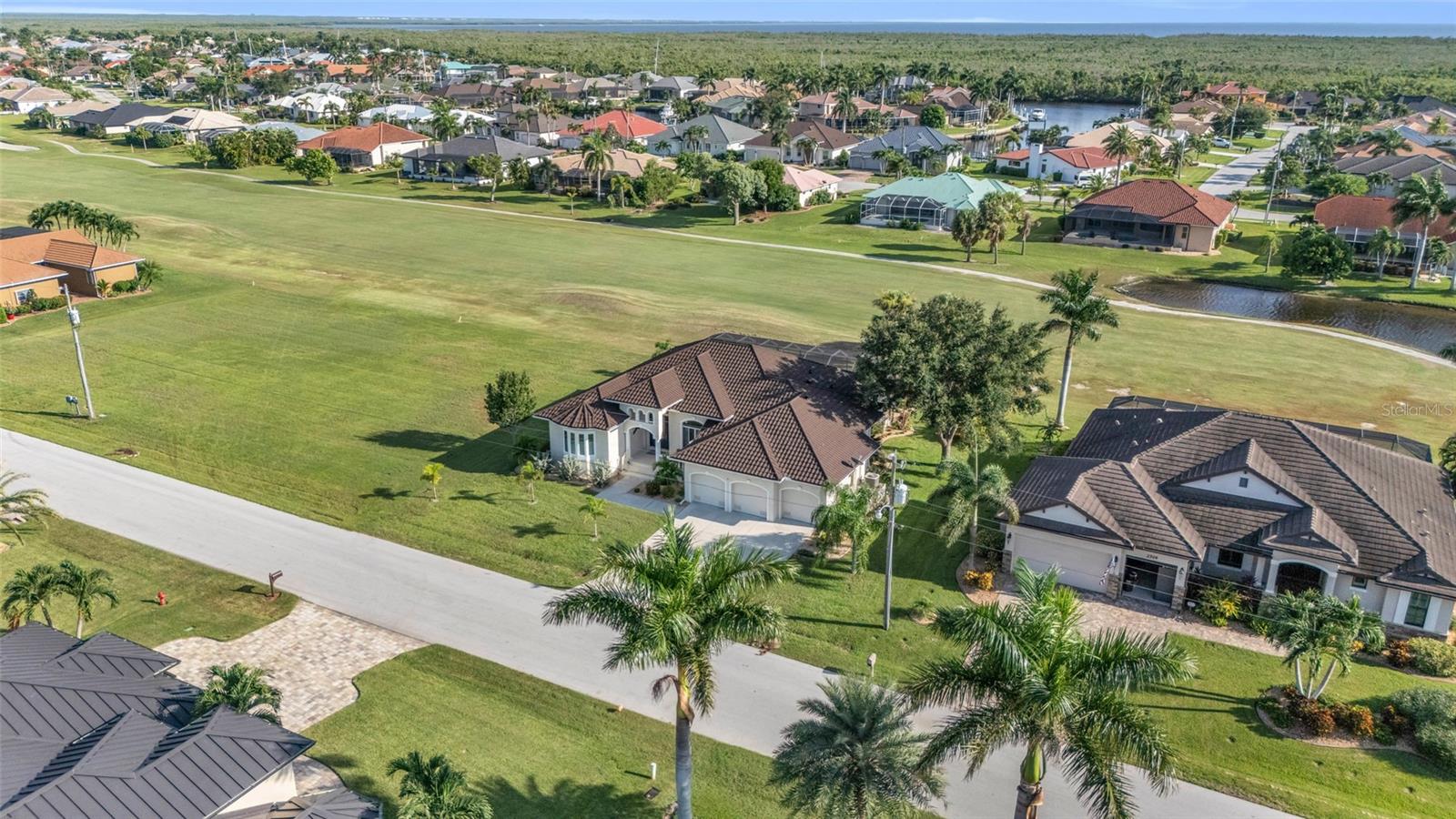 Image 8 of 62 For 2301 Padre Island Drive