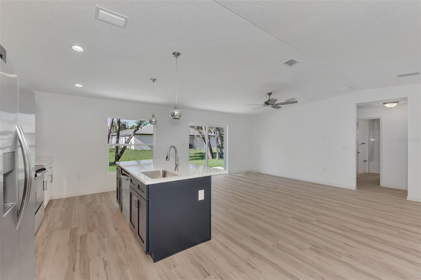 Image 18 of 41 For 4582 Enid Lane