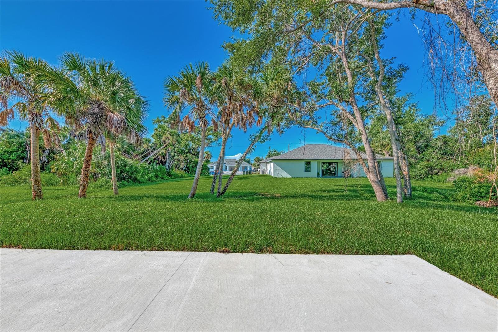 Image 37 of 41 For 4582 Enid Lane