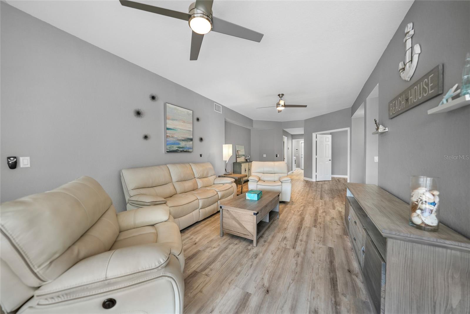 Image 6 of 91 For 3332 Grand Vista Court 101