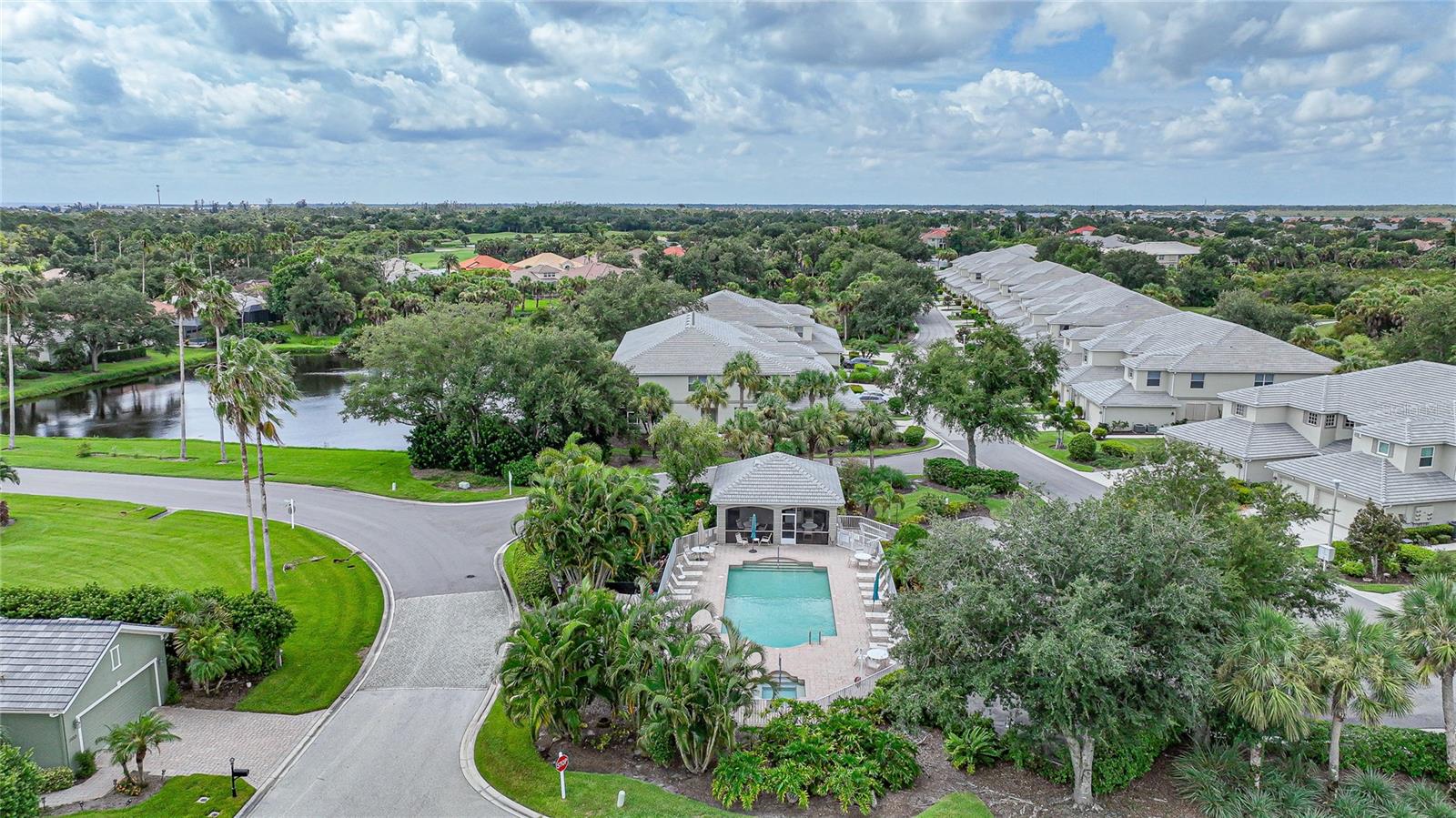 Image 67 of 91 For 3332 Grand Vista Court 101