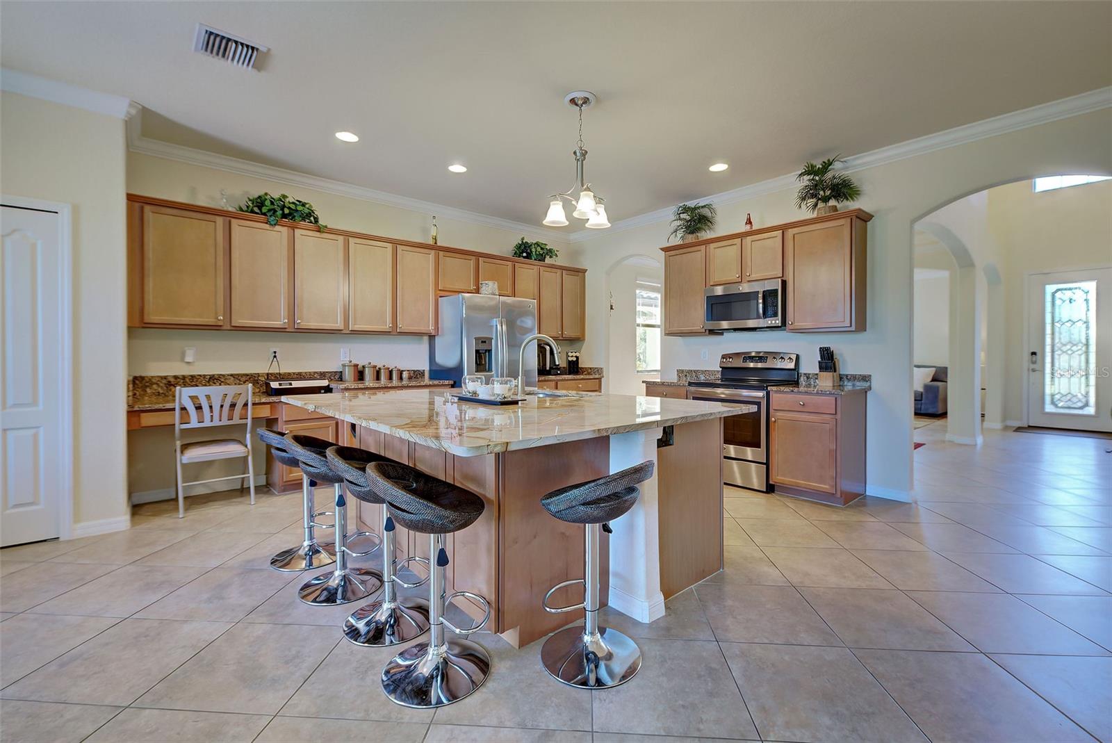 Listing photo id 26 for 12688 Richezza Drive