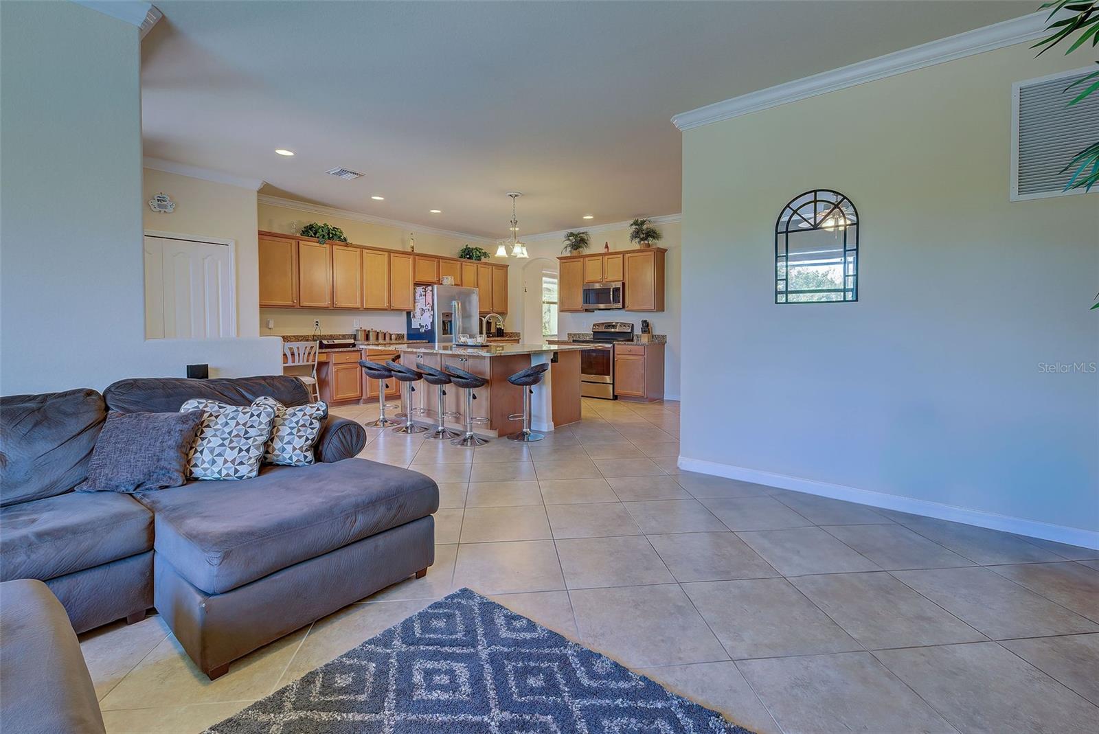 Listing photo id 31 for 12688 Richezza Drive