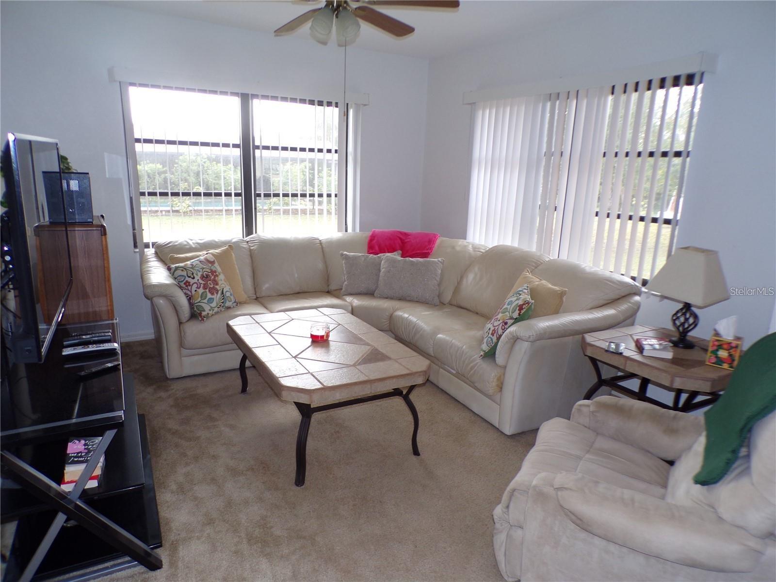 Image 7 of 21 For 1011 Tropical Avenue Nw