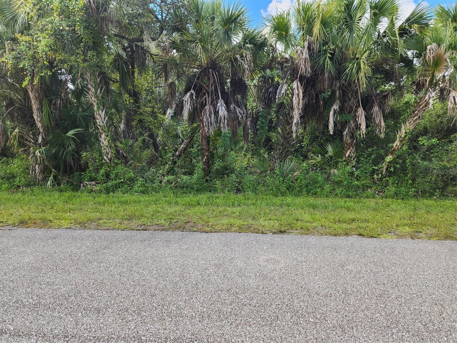Image 2 of 4 For 16227 Orrick Avenue