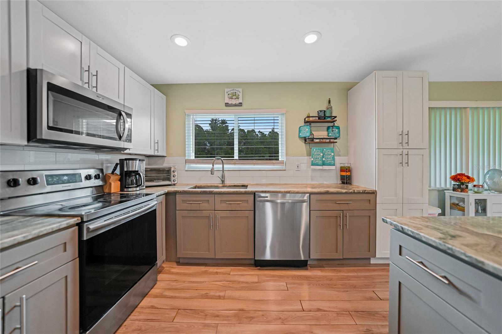 Image 7 of 25 For 3512 Nekoosa Street