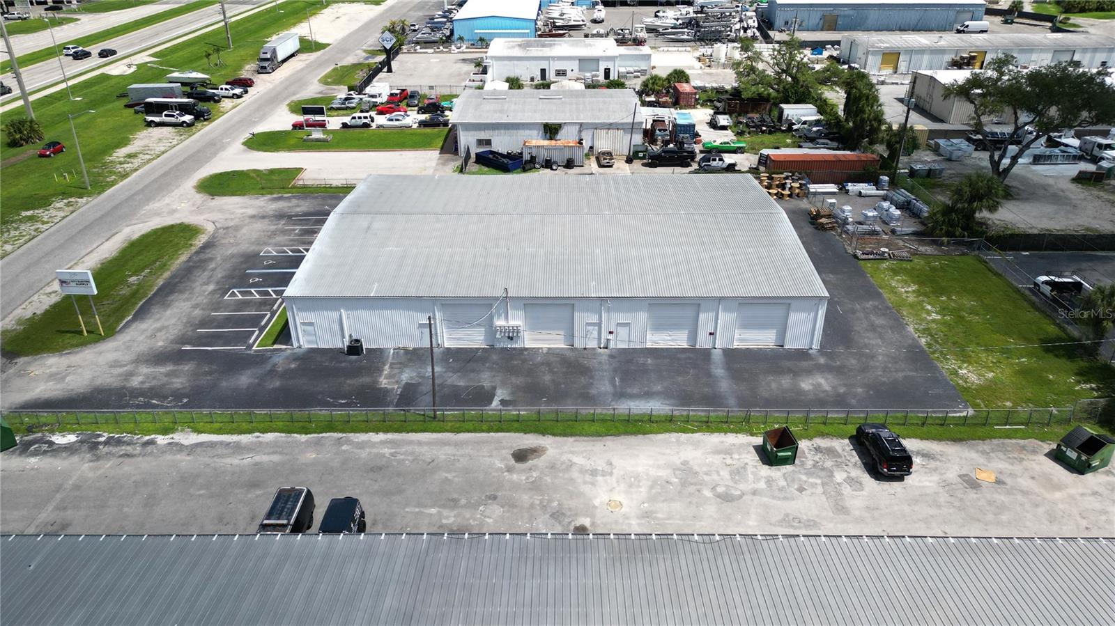 Image 11 of 12 For 1129 Tamiami Trail