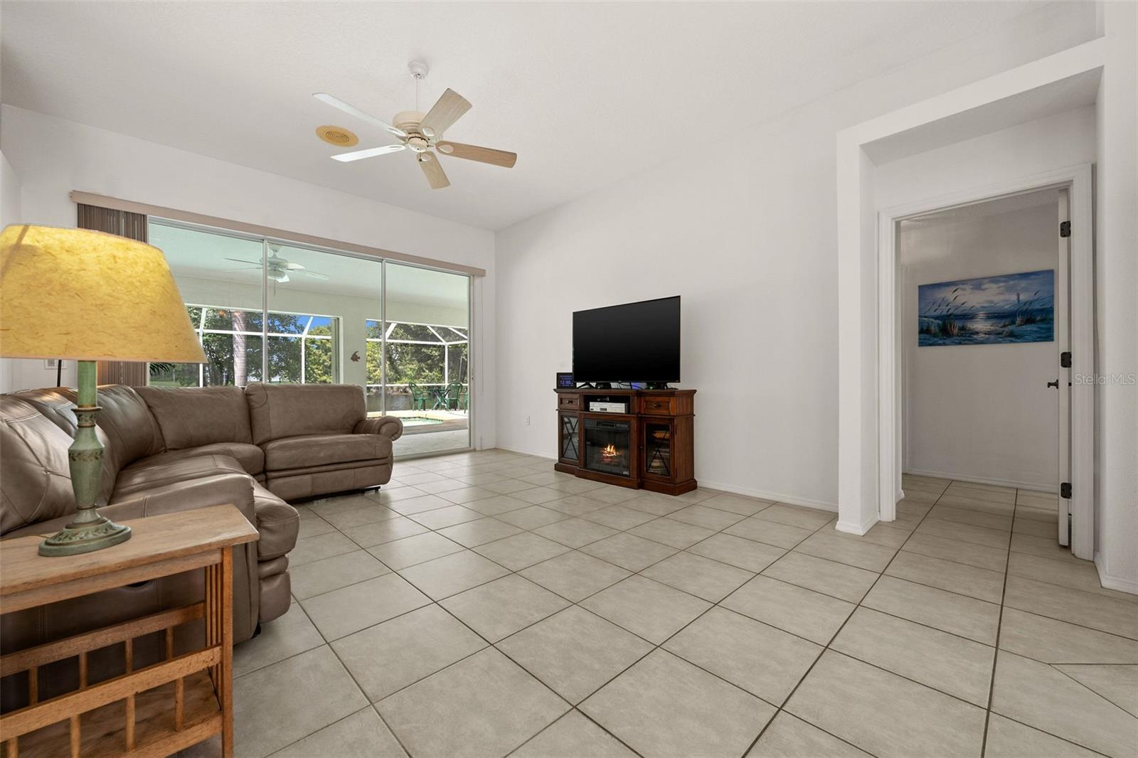 Image 7 of 33 For 137 Robina Street