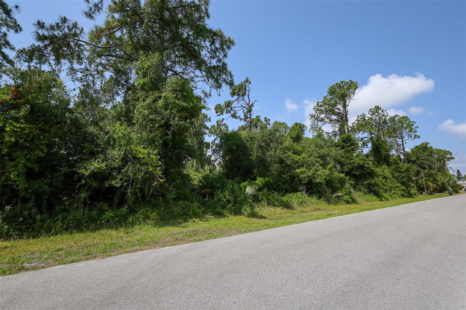 Image 4 of 10 For Lot 12 & 13 Oasis Avenue