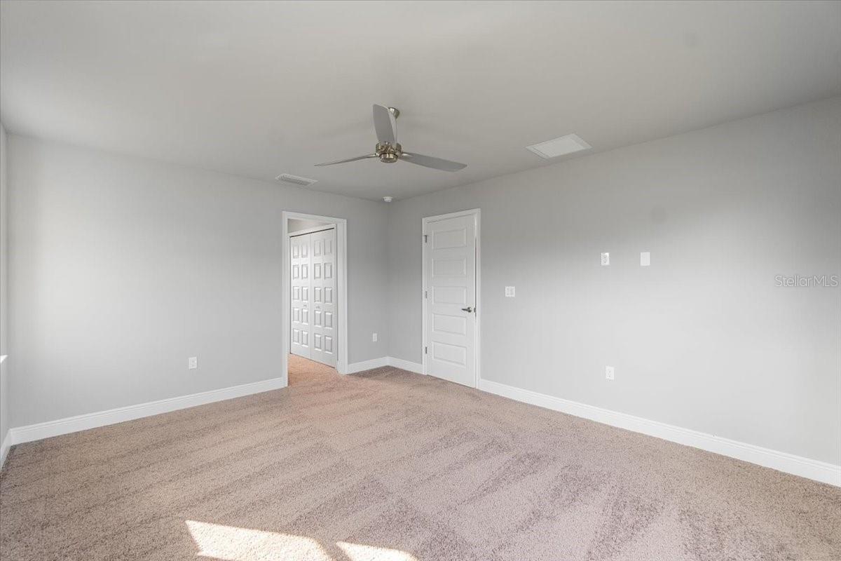 Image 22 of 34 For 9461 Attica Circle