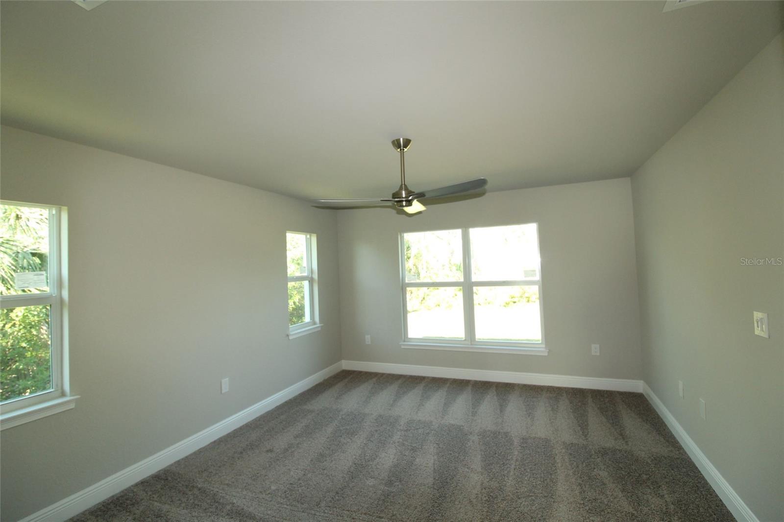 Image 6 of 34 For 9461 Attica Circle