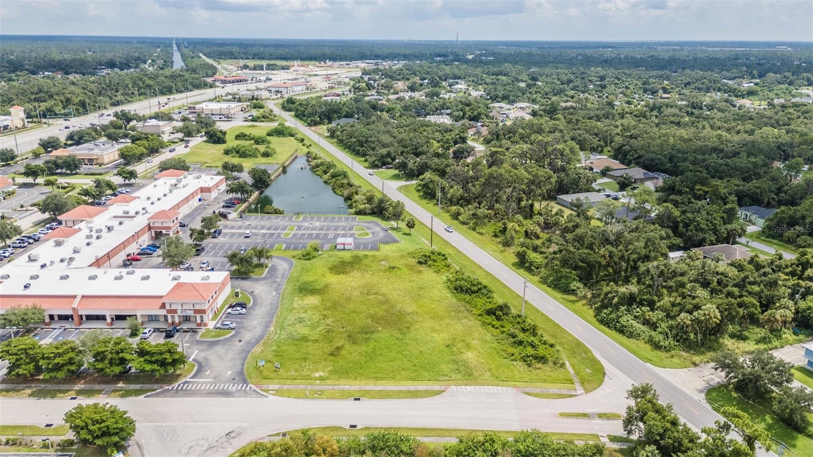 Image 17 of 24 For 7060 Sumter Crossing Drive