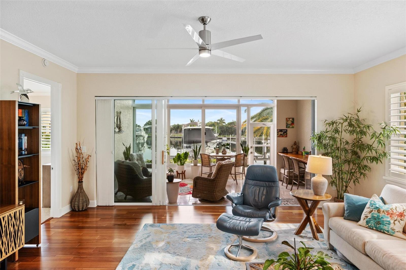 Image 41 of 73 For 2630 Tarpon Cove Drive 212