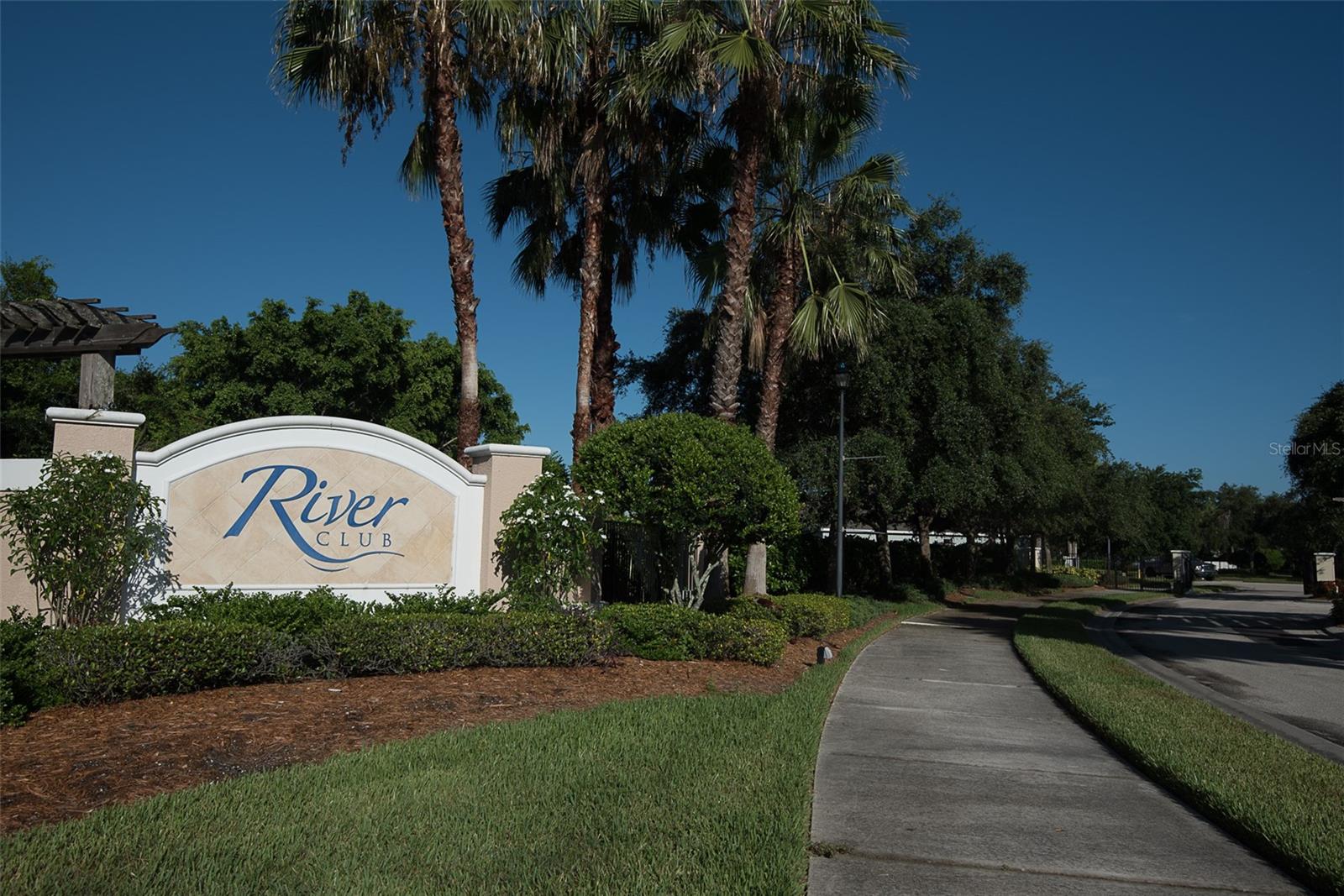 Image 10 of 44 For 24232 Riverfront Drive