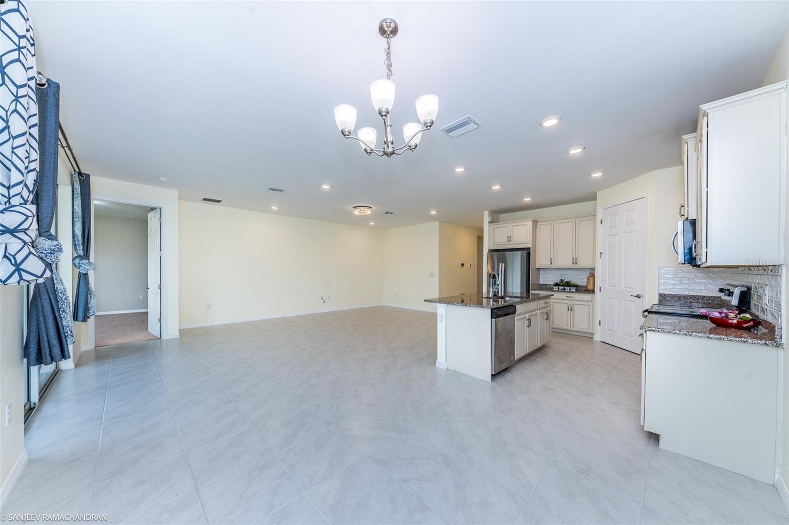 Image 11 of 44 For 24232 Riverfront Drive