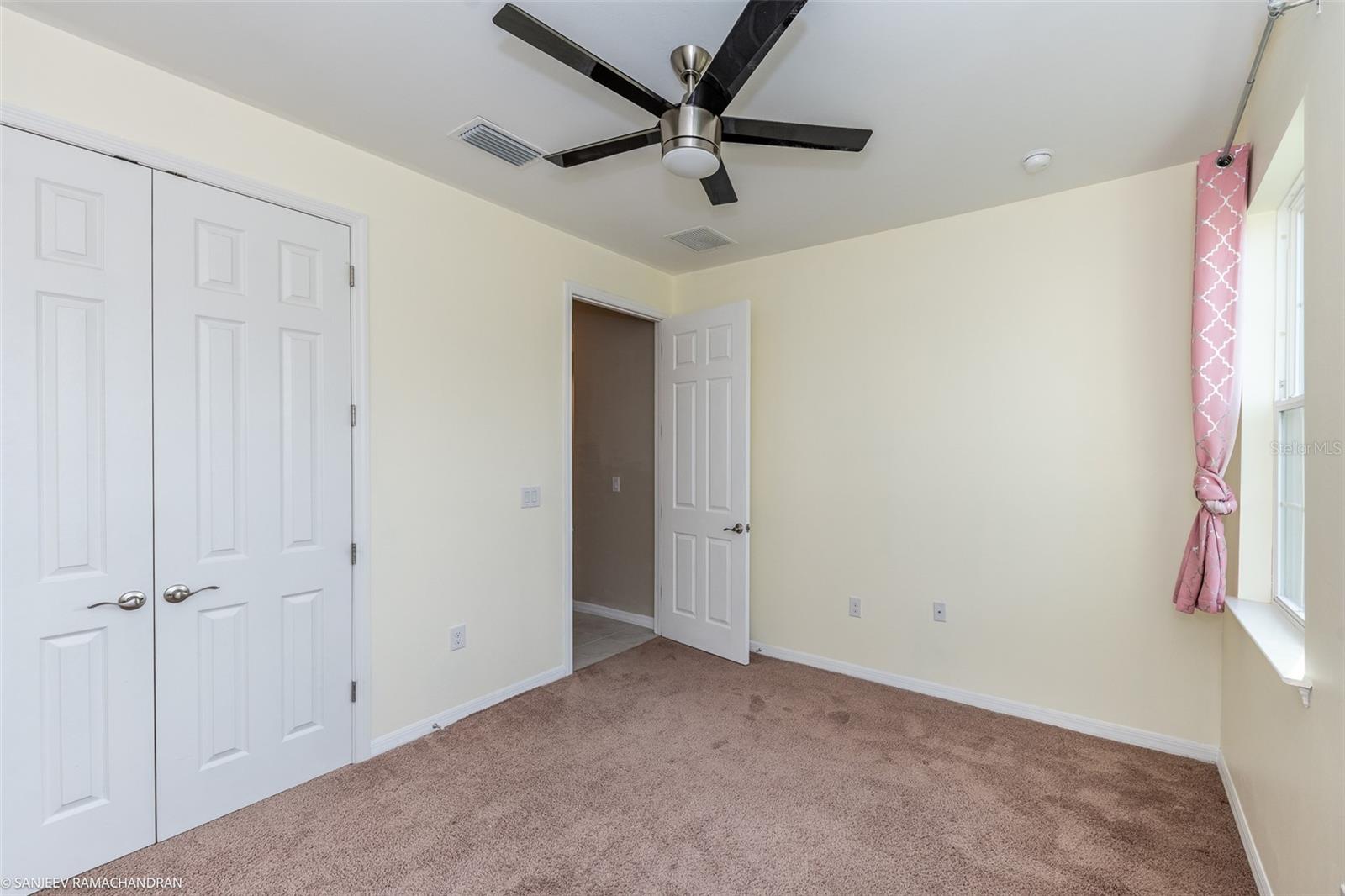 Image 19 of 44 For 24232 Riverfront Drive