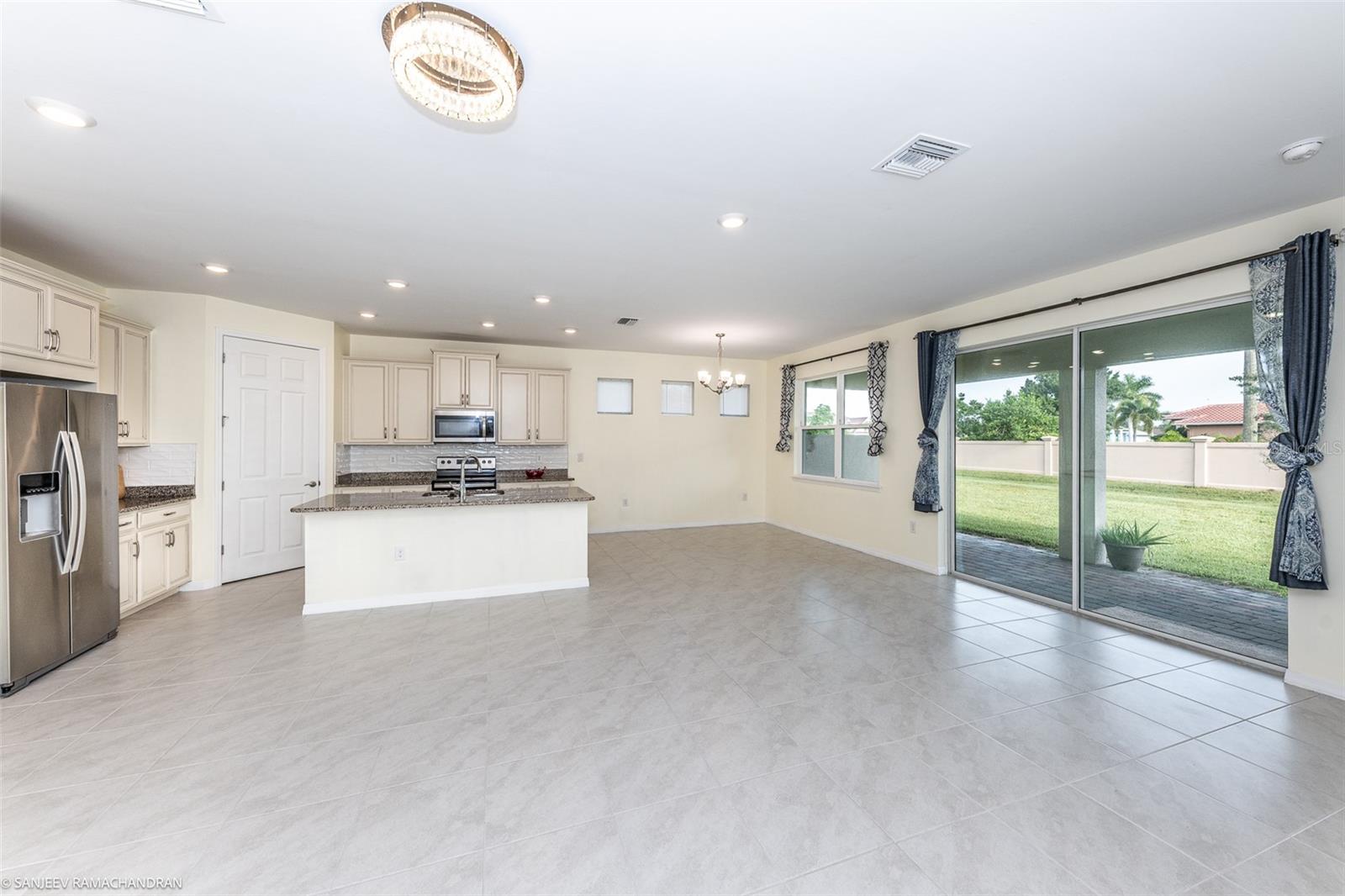 Image 34 of 44 For 24232 Riverfront Drive