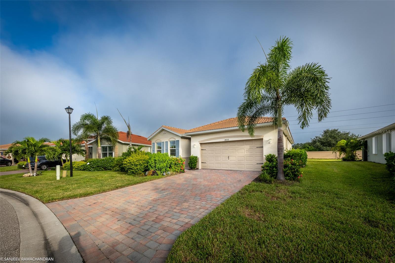 Image 38 of 44 For 24232 Riverfront Drive