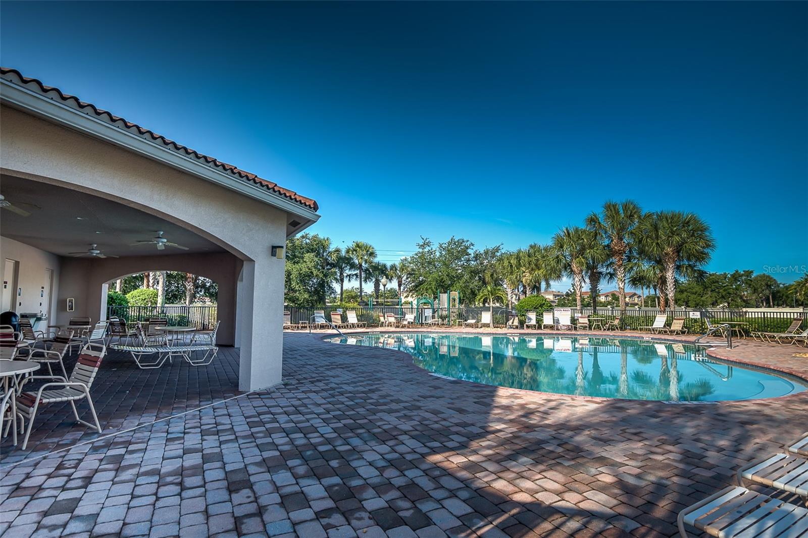Image 39 of 44 For 24232 Riverfront Drive