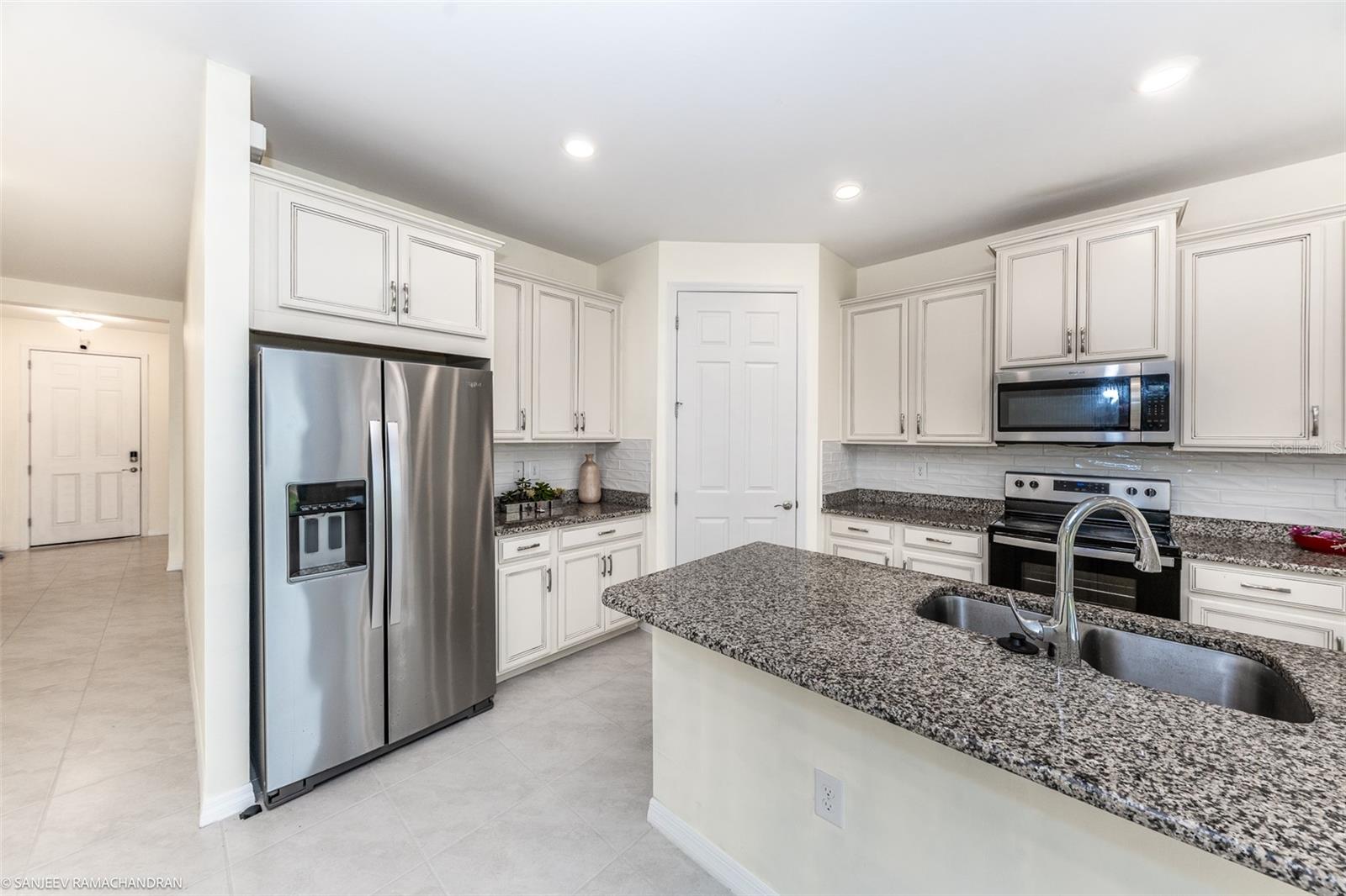 Image 4 of 44 For 24232 Riverfront Drive