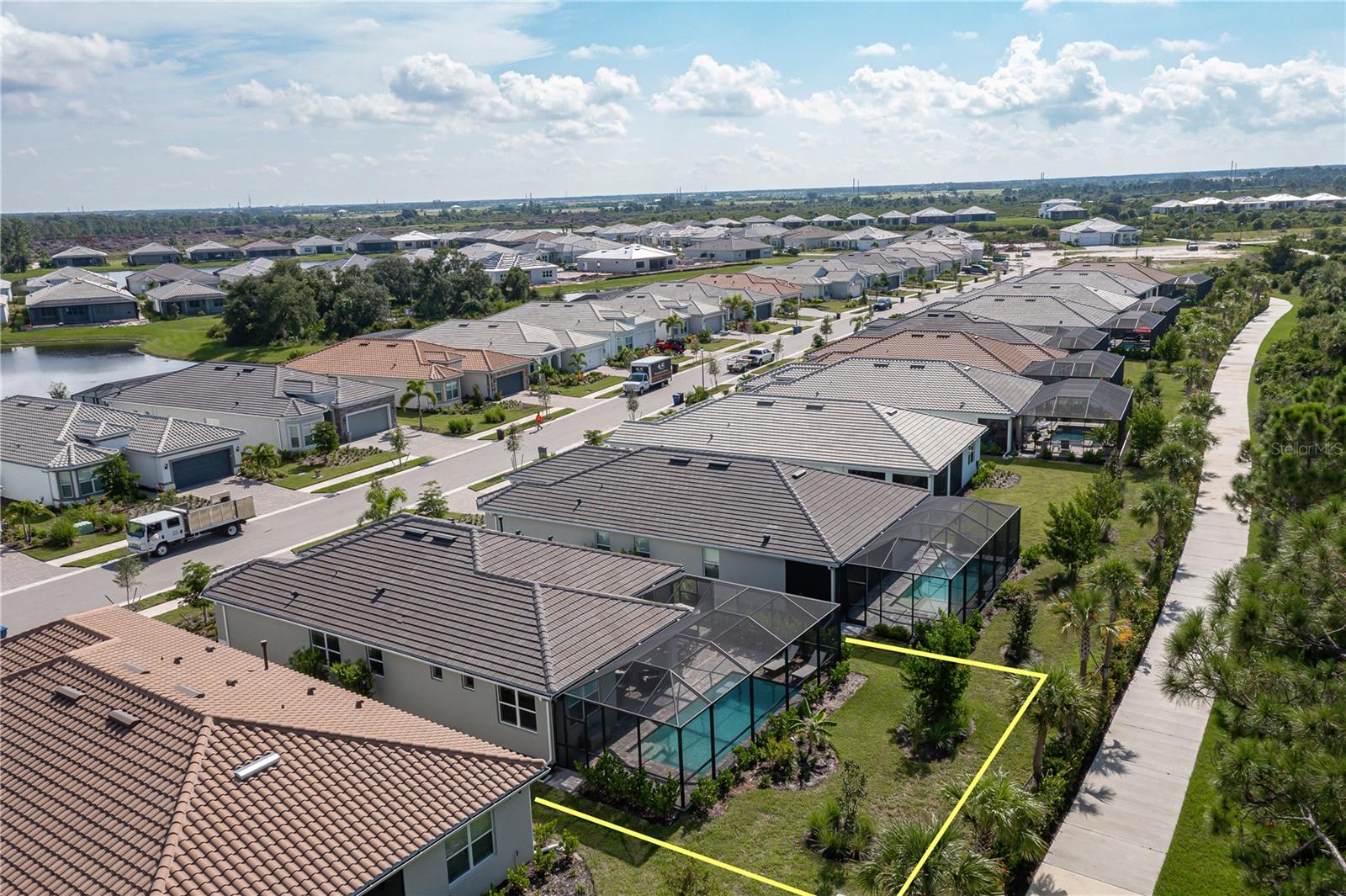 Image 6 of 86 For 10213 Beach Dune Drive