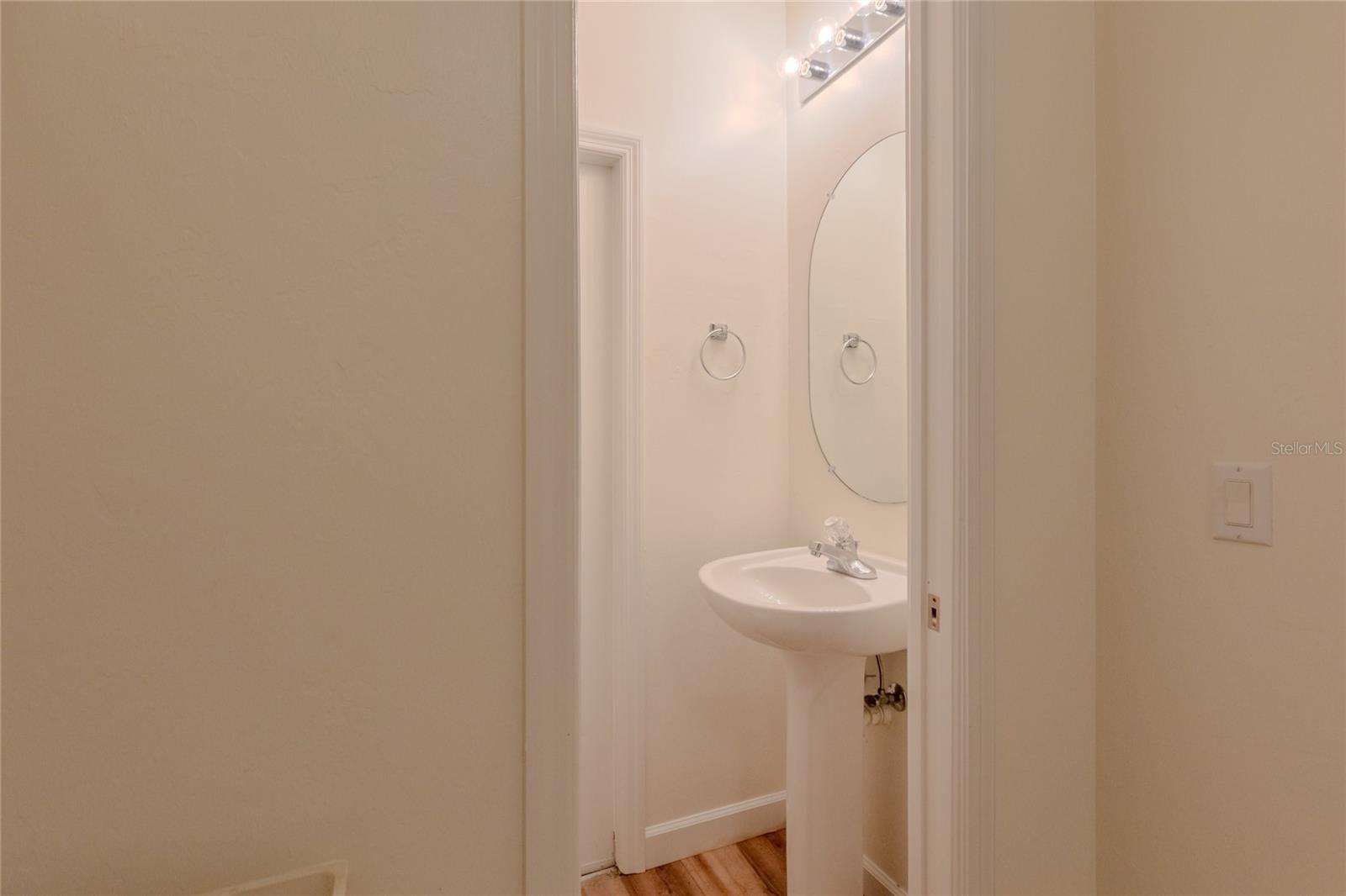 Image 35 of 77 For 25206 Nocturne Lane