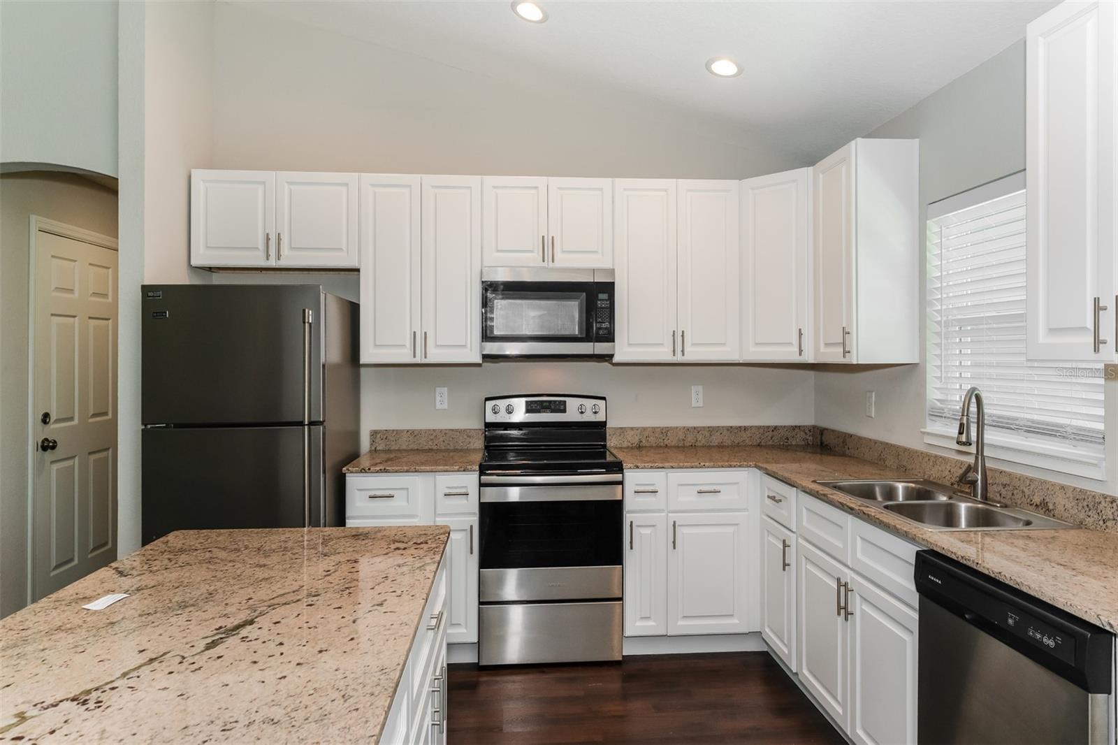 Image 6 of 16 For 16351 27th Terrace Road
