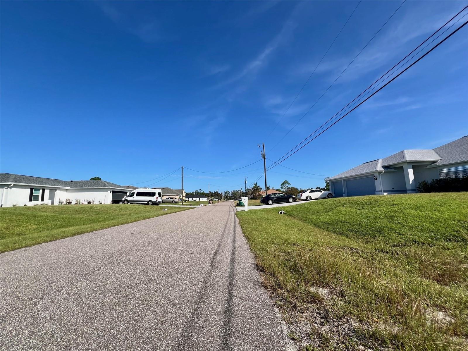 Image 3 of 6 For 3015 1st Avenue