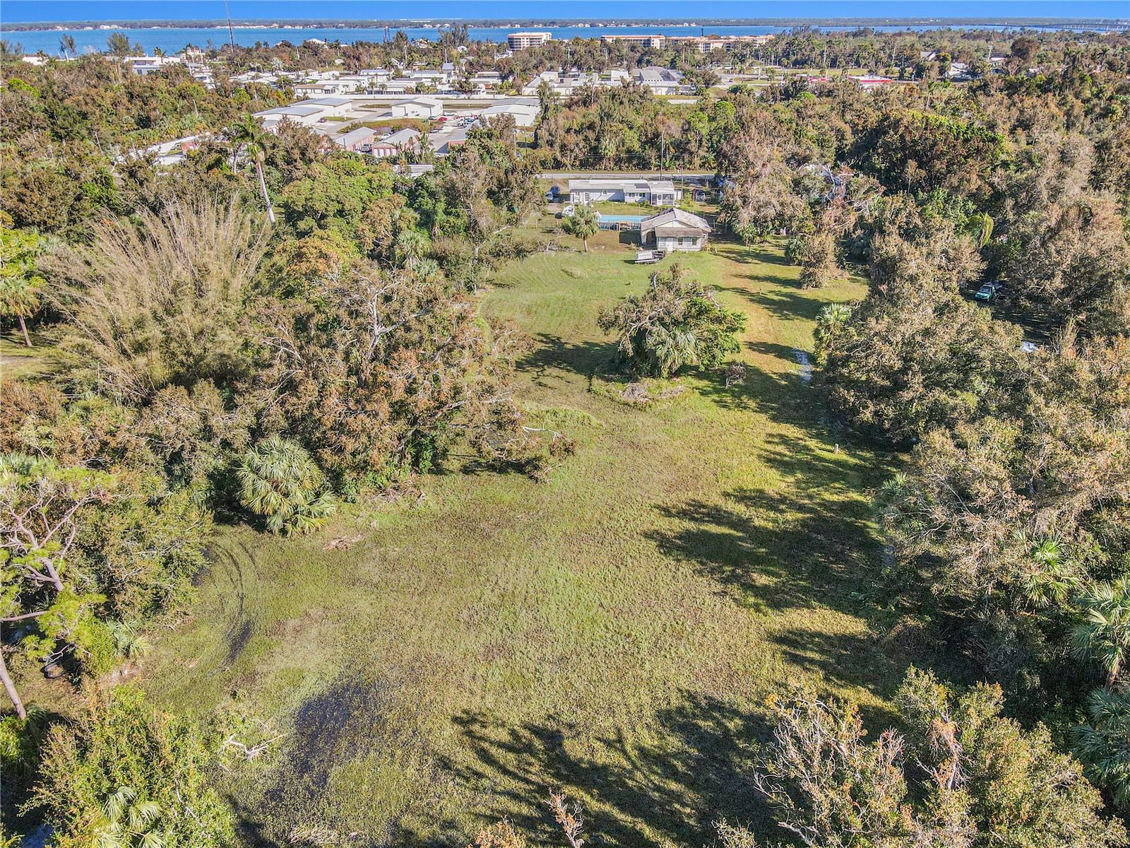 Image 36 of 36 For 1507 Lavilla Road